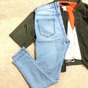 Forever 21 Light Wash High Waisted Jeans